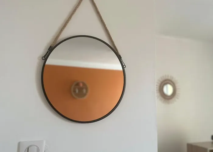 Charmant 3 Pieces * Carcassonne