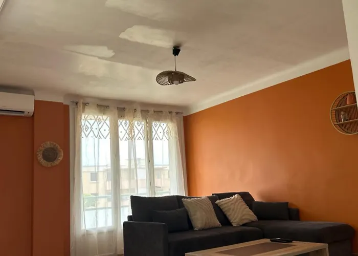 Charmant 3 Pieces * Carcassonne