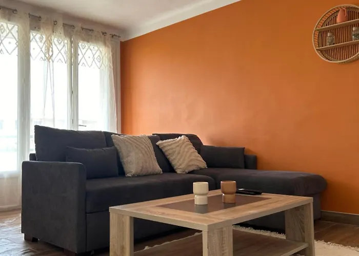 Charmant 3 Pieces Apartment Carcassonne