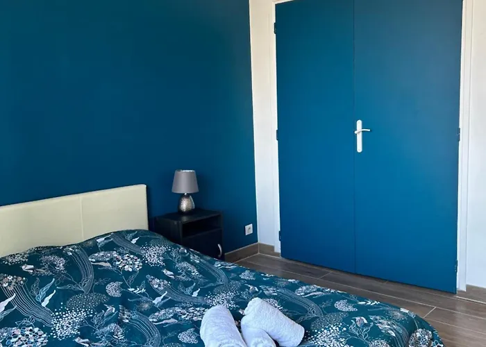 Apartment Charmant 3 Pieces *